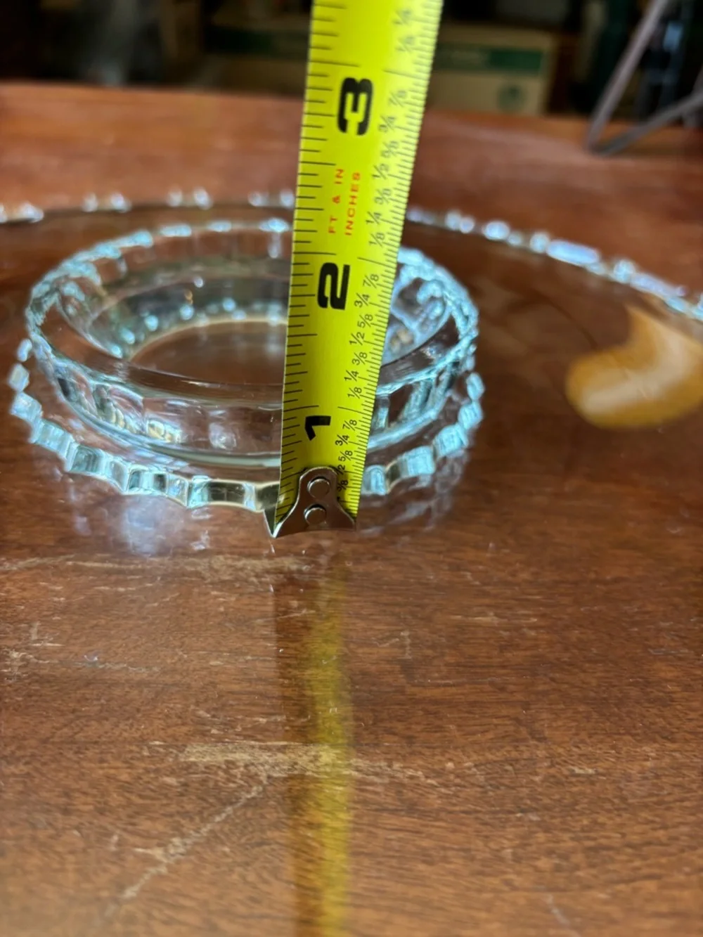 Colonial glass vintage open